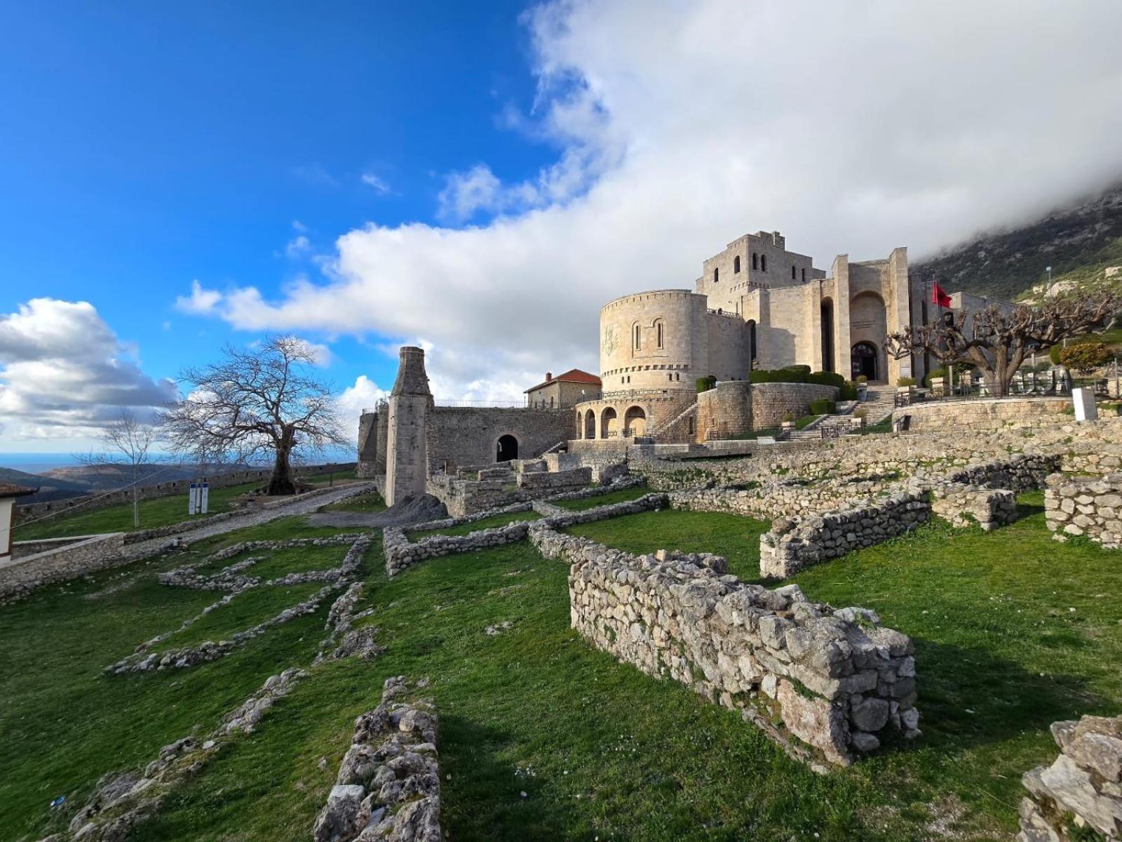 Villa Mefaja Круя Экстерьер фото